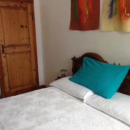 Alla Rosa Bed & Breakfast 4*