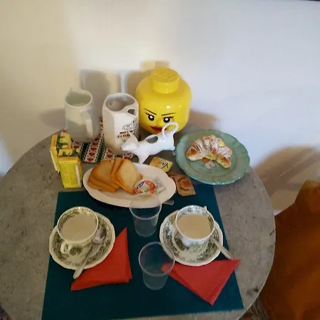 Alla Rosa לינה וארוחת בוקר